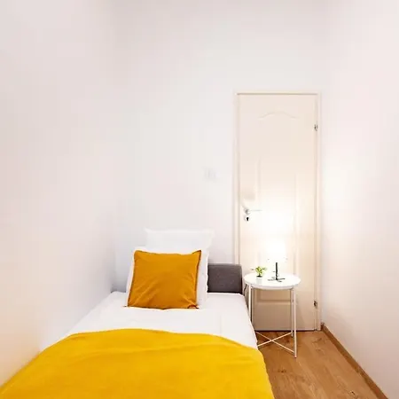 - Comfy - Relaxing Sleep