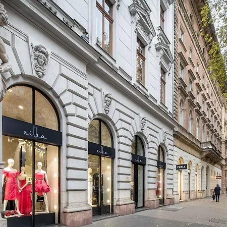 - Comfy - Relaxing Sleep * Budapest