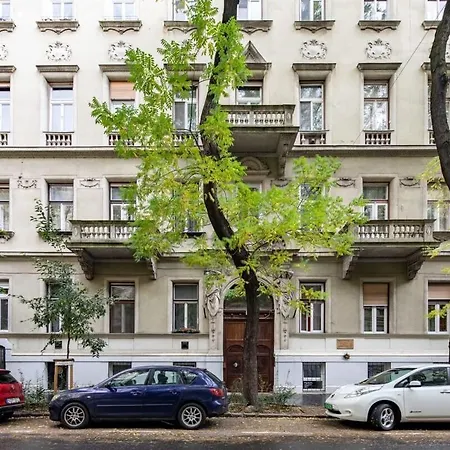 - Comfy - Relaxing Sleep *