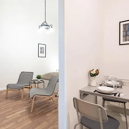 - Comfy - Relaxing Sleep * Budapest